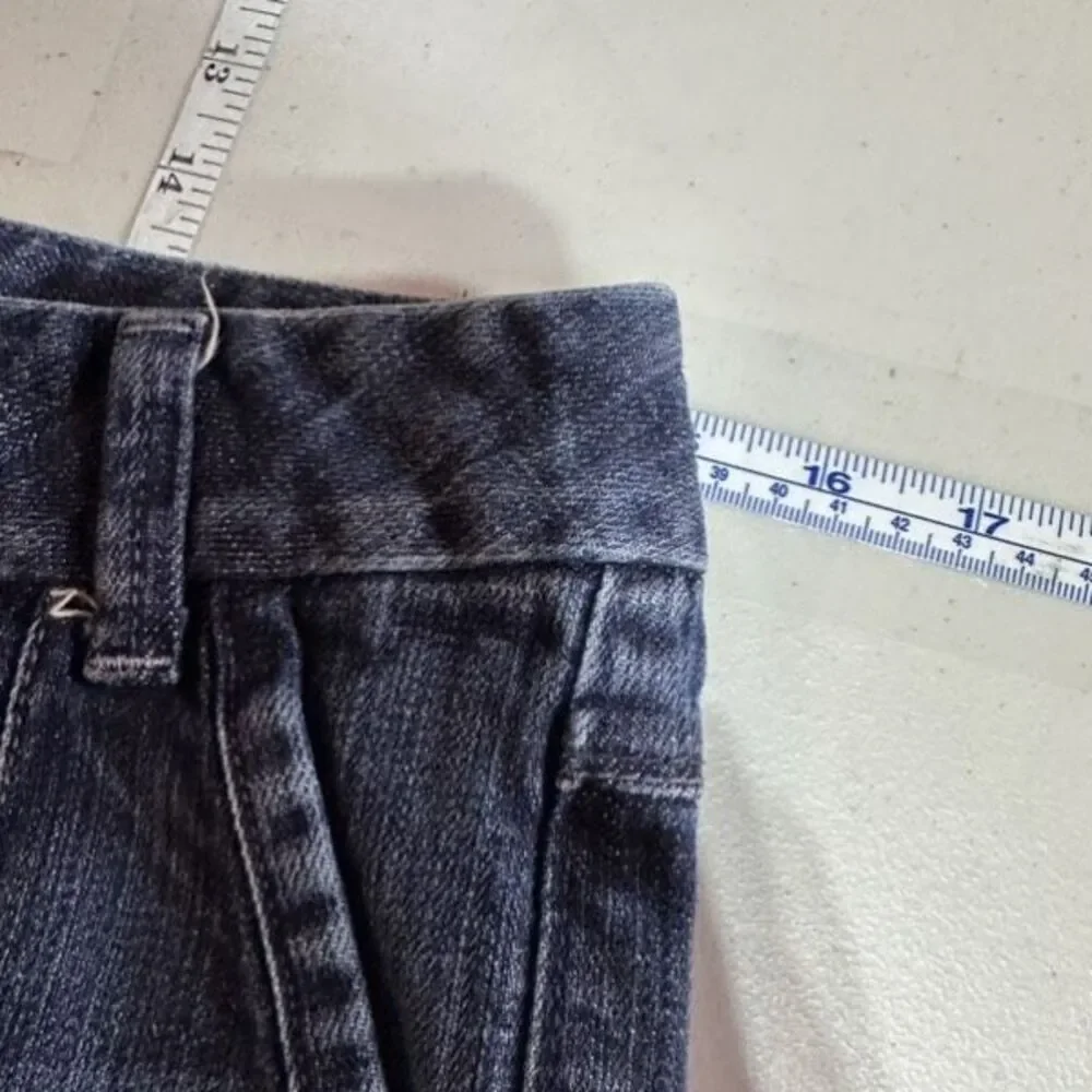 Express Women’s Mid Rise Dark Wash Cuffed Denim Shorts Size 0 - Picture 6 of 8
